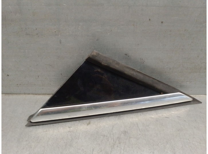 Recambio de molduras delanteras para peugeot 3008 i monospace (0u_) 1.2 referencia OEM IAM 96842433XY  