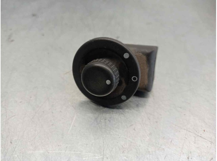 Recambio de mando retrovisor para renault mascott 3.0 diesel referencia OEM IAM   