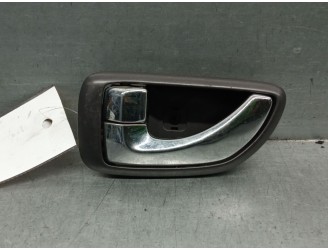 Recambio de maneta interior delantera izquierda para hyundai terracan (hp) 2.9 crdi cat referencia OEM IAM 826103B000 826103B000
