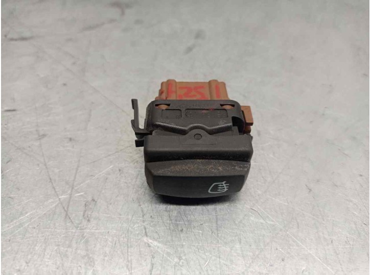Recambio de interruptor para renault mascott 3.0 diesel referencia OEM IAM 