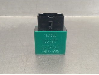 Recambio de rele para toyota rav 4 iv (_a4_) 2.5 hybrid (ava42_) referencia OEM IAM 895A147020  0618001031 DENSO