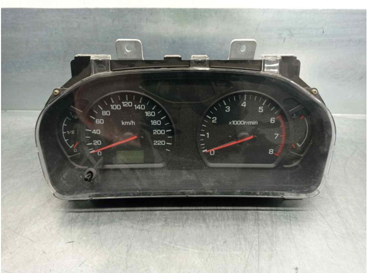 Recambio de cuadro instrumentos para mitsubishi space wagon (n80/n90) glx 4wd referencia OEM IAM MR489727  