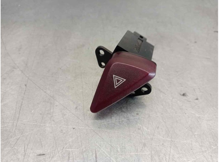 Recambio de warning para mitsubishi space wagon (n80/n90) glx 4wd referencia OEM IAM MR346674  