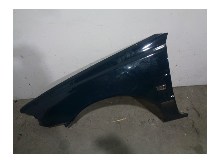 Recambio de aleta delantera izquierda para volvo v40 familiar td referencia OEM IAM 30844333 VERDE AZULADA 