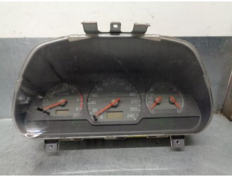 Recambio de cuadro instrumentos para volvo v40 familiar td referencia OEM IAM 8251202 