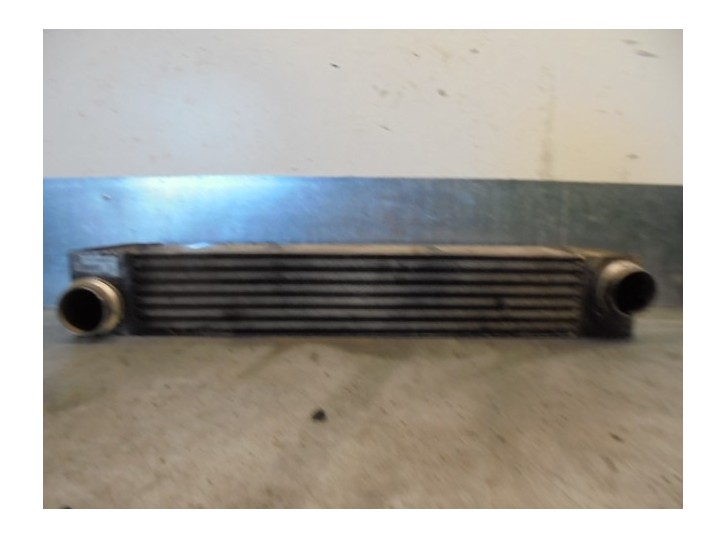 Replacement intercooler for BMW 5 Series Saloon (E60) 2.0 16V Diesel OEM IAM reference 17517795823 F6438000 BEHR