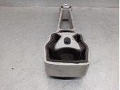 Replacement engine mount for Land Rover Range Rover Evoque (L538) 2.0 D 4x4 OEM IAM reference 6G926P082GC LR000597 