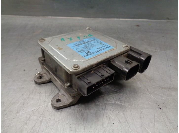 Recambio de centralita para citroën c3 1.4 referencia OEM IAM 9650836780 6900000498 KOYO