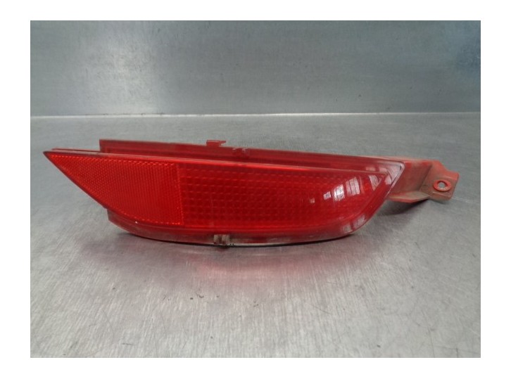 Recambio de piloto trasero derecho paragolpes para ford fiesta (cb1) 1.4 tdci cat referencia OEM IAM 8A6117A849AB  