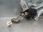 Recambio de elevalunas delantero derecho para lexus rx300 (mcu15) luxury referencia OEM IAM 8571048010 5 PINES 5 PUERTAS