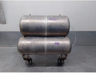 Recambio de acumulador central amortiguacion para mercedes-benz clase m (w164) 350 4m edition 10 referencia OEM IAM A1643200115 