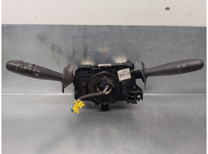 Recambio de mando luces para dacia logan 1.5 dci diesel cat referencia OEM IAM 8200213173  