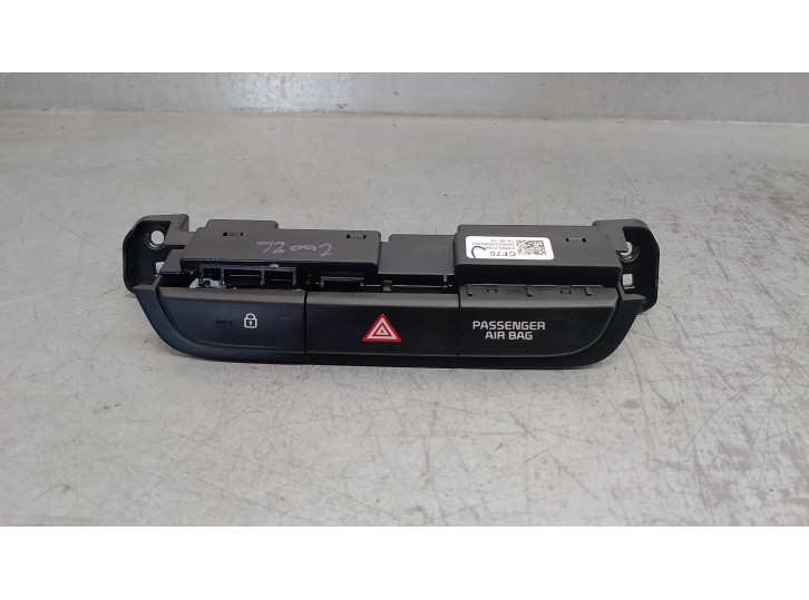 Recambio de warning para kia xceed 1.0 tgdi cat referencia OEM IAM 93600J7000  