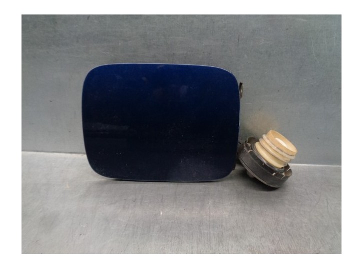 Recambio de tapa exterior combustible para lexus rx300 (mcu15) luxury referencia OEM IAM   