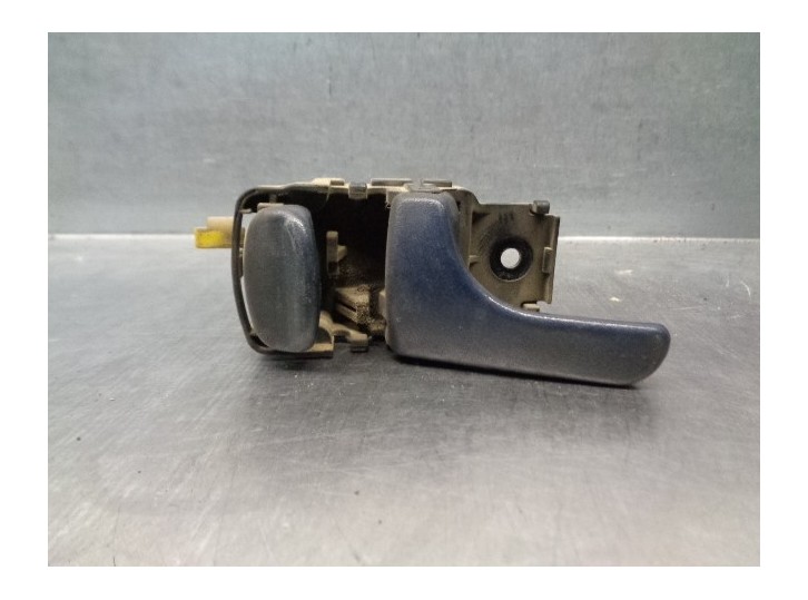Recambio de maneta interior delantera izquierda para nissan primera berl./familiar (p10/w10) 1.6 16v cat referencia OEM IAM 8067