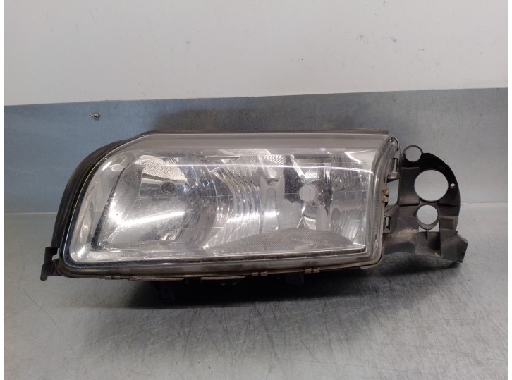Recambio de faro izquierdo para volvo s80 berlina 2.4 cat referencia OEM IAM 8620662 54 PUERTAS