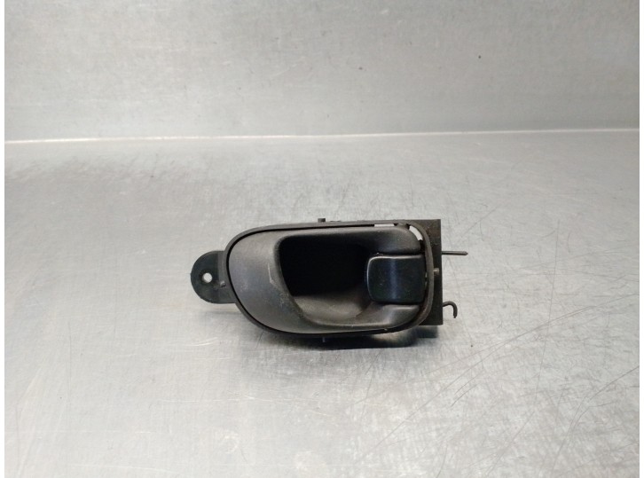 Recambio de maneta interior delantera derecha para chevrolet tacuma 1.6 cat referencia OEM IAM 96260947  5 PUERTAS