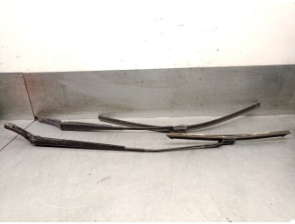 Recambio de brazo limpia delantero derecho para volkswagen touran (5t1) 1.4 tsi referencia OEM IAM 5TB955410B 5TB955410B 