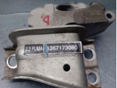 Replacement right engine mount for Citroën Jumper closed box van, high roof (06.2006 =>) 2.2 HDi FAP CAT OEM reference O