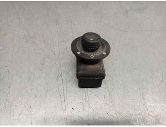 Recambio de mando retrovisor para opel vivaro 2.5 dti / cdti cat (g9u-730 / lj9) referencia OEM IAM 8200002442A  