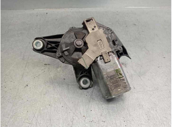 Recambio de motor limpia trasero para opel vivaro 2.5 dti / cdti cat (g9u-730 / lj9) referencia OEM IAM DERECHO 