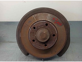 Recambio de mangueta trasera derecha para opel vivaro 2.5 dti / cdti cat (g9u-730 / lj9) referencia OEM IAM 4408460  