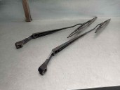 Recambio de brazo limpia delantero derecho para hyundai matrix (fc) 1.6 gls referencia OEM IAM   