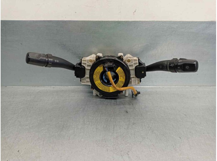 Recambio de mando luces para hyundai matrix (fc) 1.6 gls referencia OEM IAM 9340017260 