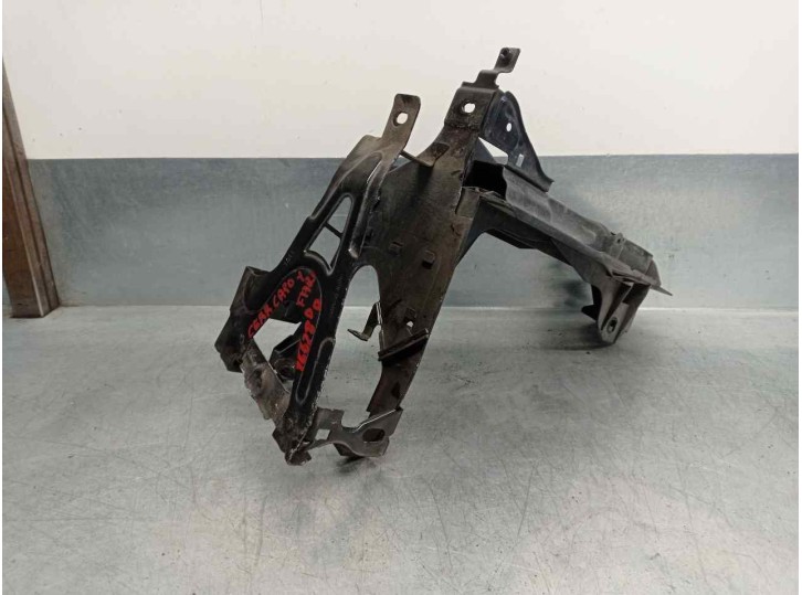 Recambio de soporte faro izquierdo para bmw serie 5 gran turismo (f07) 2.0 turbodiesel referencia OEM IAM 51647200777 