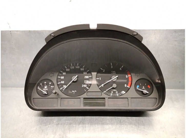 Recambio de cuadro instrumentos para bmw 5 (e39) 525 tds referencia OEM IAM 62118381198 62106942232 110008735054 VDO