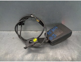 Recambio de enganche cinturon para seat mii (kf1) by cosmopolitan referencia OEM IAM 1S0857755QWZ 2 PIN DEL IZQ ,