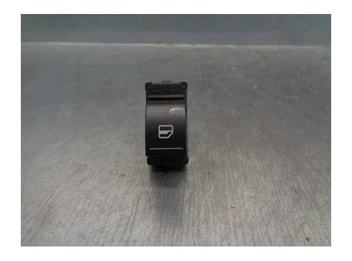 Recambio de mando elevalunas delantero derecho para seat mii (kf1) by cosmopolitan referencia OEM IAM 1S0959855 