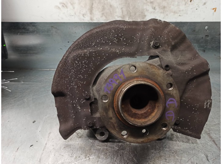 Recambio de mangueta delantera derecha para bmw serie 5 berlina (e60) 2.0 16v diesel referencia OEM IAM 6760954 
