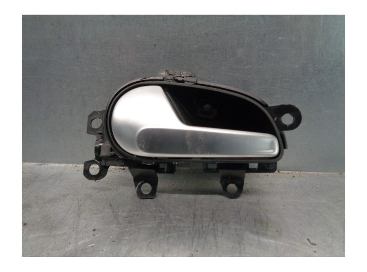 Recambio de maneta interior delantera izquierda para seat mii (kf1) by cosmopolitan referencia OEM IAM 1S0837113D  