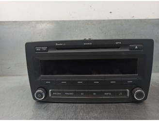 Recambio de sistema audio / radio cd para skoda octavia combi (1z5) 2.0 tdi dpf referencia OEM IAM 1Z0035161G 28253974 DELPHI
