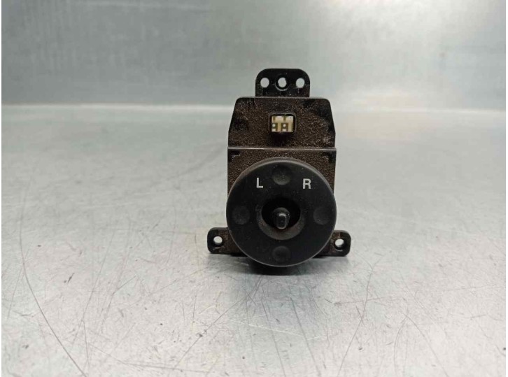 Recambio de mando retrovisor para kia carens (un) 2.0 crdi referencia OEM IAM 202005064 