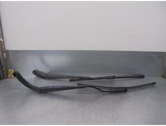 Recambio de brazo limpia delantero derecho para ford mustang 2.3 ecoboost cat referencia OEM IAM FR3Z17526A FR3Z17527A 