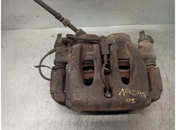 Recambio de pinza freno delantera izquierda para volkswagen crafter 2.0 tdi referencia OEM IAM 2E0615105B 928906 BREMBO