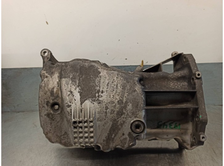 Recambio de carter para renault megane ii berlina 5p 1.6 16v referencia OEM IAM 8200273261  