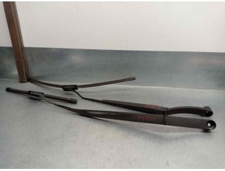 Recambio de brazo limpia delantero derecho para kia carens (un) 2.0 crdi referencia OEM IAM 983201D000 983101D000 