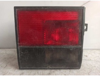 Recambio de piloto trasero derecho para renault 21 berlina (b/l48) 2.0 referencia OEM IAM 7700792910 DE PORTON 4 PUERTAS