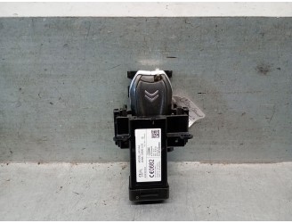 Replacement ignition switch for Citroën C4 Grand Picasso II (DA_, DE_) 2.0 BlueHDi 150 OEM IAM reference 9600630080 S0
