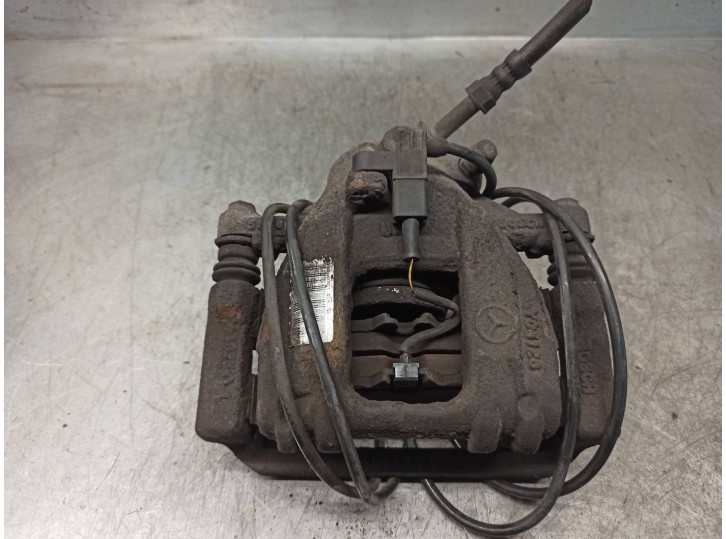 Replacement rear left brake caliper for Volkswagen Crafter 2.0 TDI OEM IAM reference 2E0615423 BOSCH
