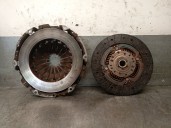 Replacement clutch kit for Renault Captur I (J5_, H5_) 0.9 TCe 90 OEM IAM reference 302053302R 302053302R 