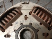 Recambio de kit embrague para renault captur i (j5_, h5_) 0.9 tce 90 referencia OEM IAM 302053302R 302053302R 