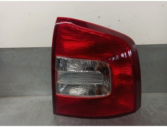 Recambio de piloto trasero derecho para skoda octavia combi (1z5) 2.0 tdi dpf referencia OEM IAM 1Z9945258  5 PUERTAS