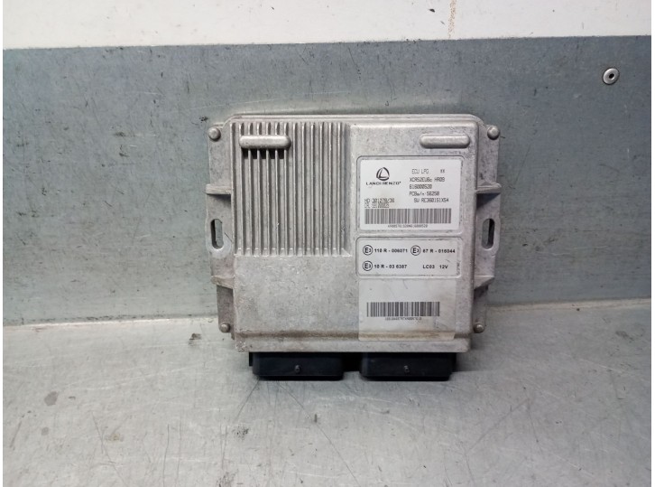Replacement engine ECU for Dacia Sandero II 0.9 TCe CAT OEM IAM reference 616000520 616000520 