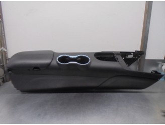 Recambio de apoyabrazos central para ford mustang 2.3 ecoboost cat referencia OEM IAM FR3Z63045B30AC  