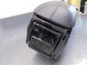 Recambio de apoyabrazos central para ford mustang 2.3 ecoboost cat referencia OEM IAM FR3Z63045B30AC  