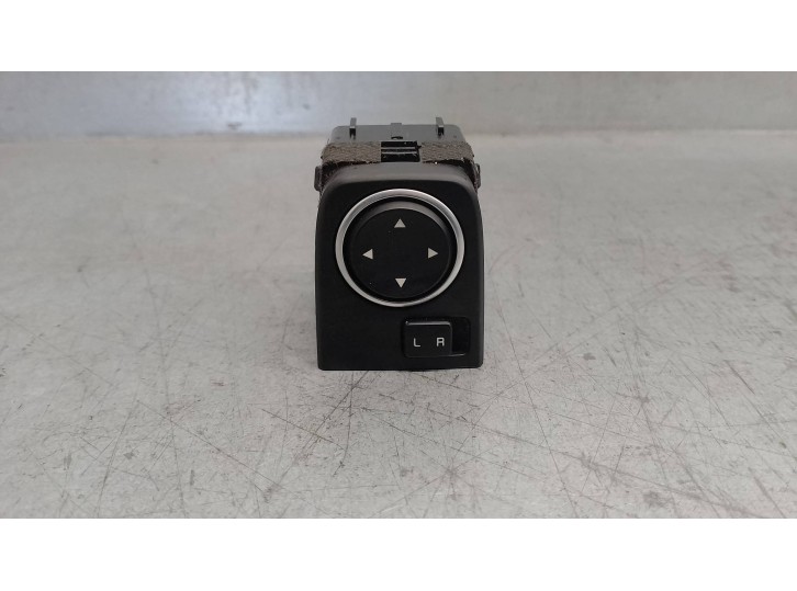 Recambio de mando retrovisor para kia xceed 1.0 tgdi cat referencia OEM IAM 93530J7200 